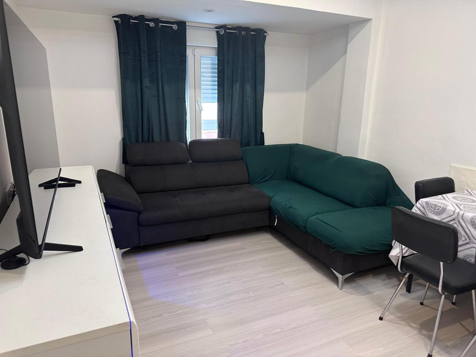 Piso Lorena Playa 1min Walk Apartment